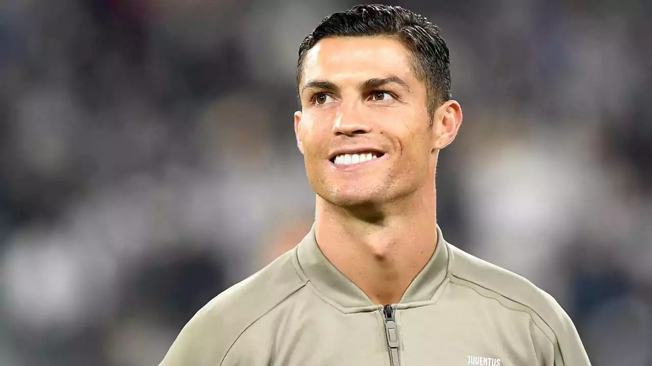 Cristiano Ronaldo told club to join after terminating contract with Manchester United