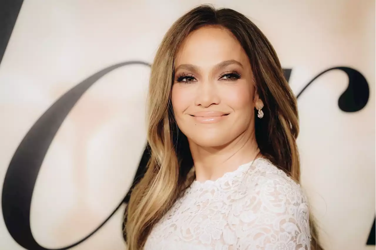 Jennifer Lopez’s Social Media Mysteriously Goes Dark