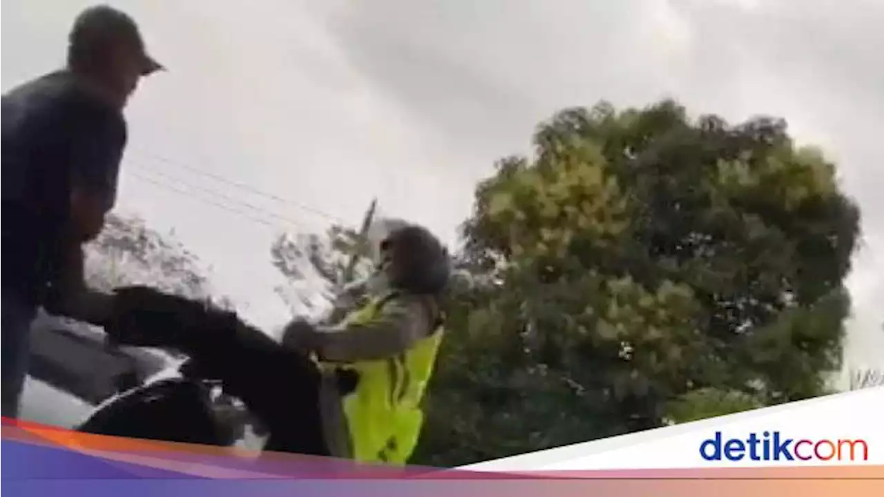 Viral Tendang Sopir Truk Batu Bara, Oknum Polisi di Jambi Diamankan