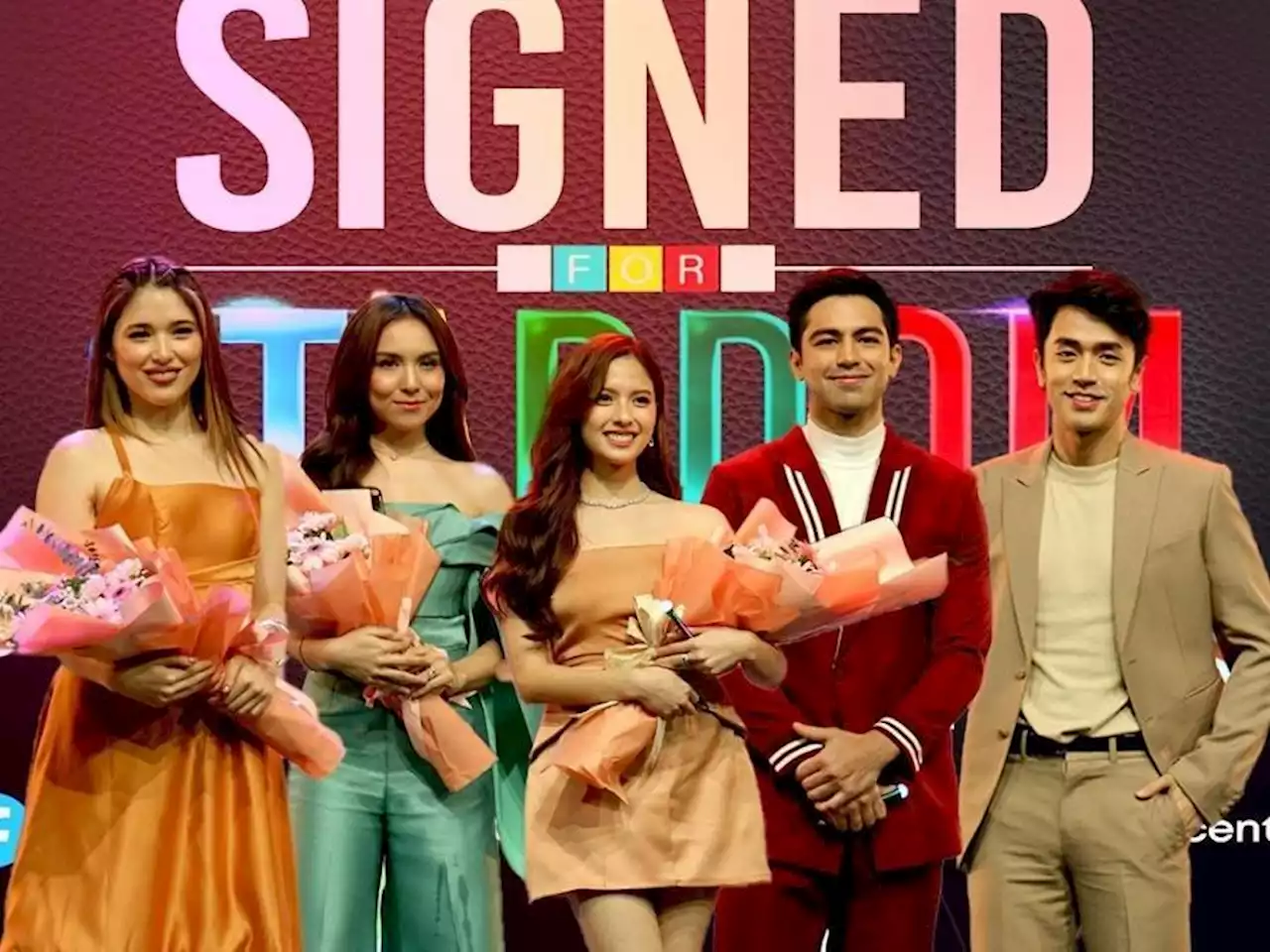 IN PHOTOS: Loyal Kapuso stars at the 'Signed for Stardom' contract signing event