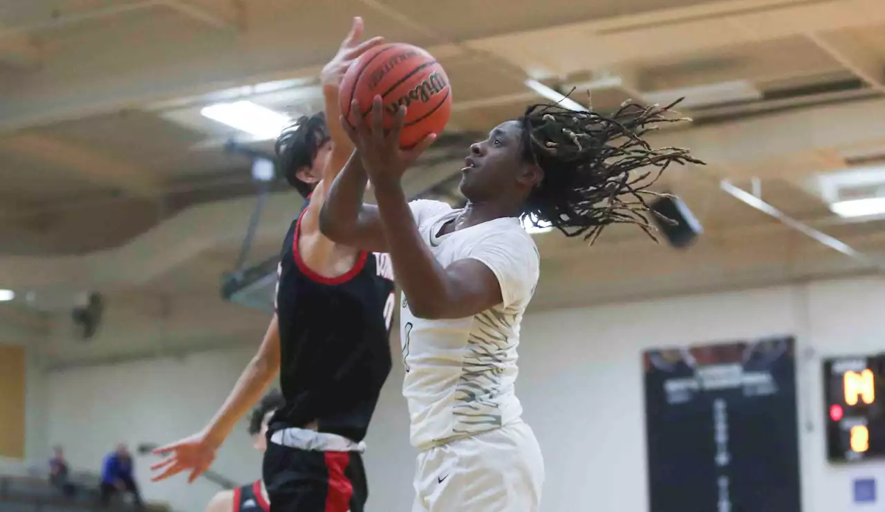 Boys basketball: Conroe shows grit in close win over Tomball