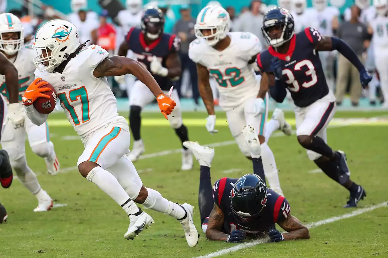 How the Texans hope to slow the Dolphins’ high-powered offense