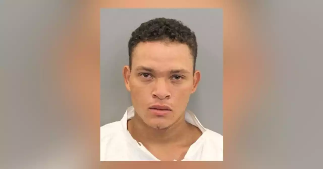 Suspect fatally shoots man for refusing to remove hands from pocket, stays inside apartment with dead body for a day: HPD