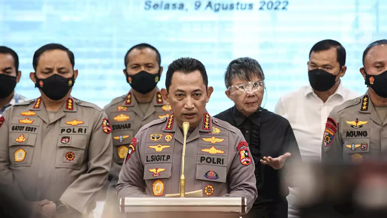 IPW: Polri Kerap Lamban Sanksi Perwira Tinggi Berkasus