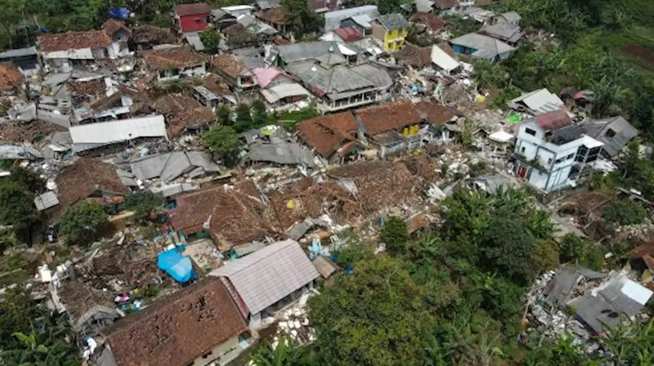 BNPB Catat 31 Sekolah dan 124 Tempat Ibadah Rusak akibat Gempa Cianjur