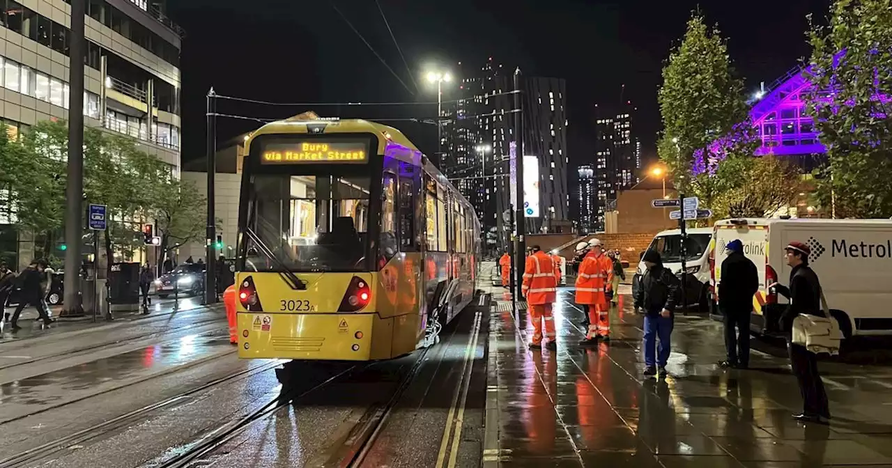 Hundreds of commuters sandwiched at tram stop after tram derails in Manchester