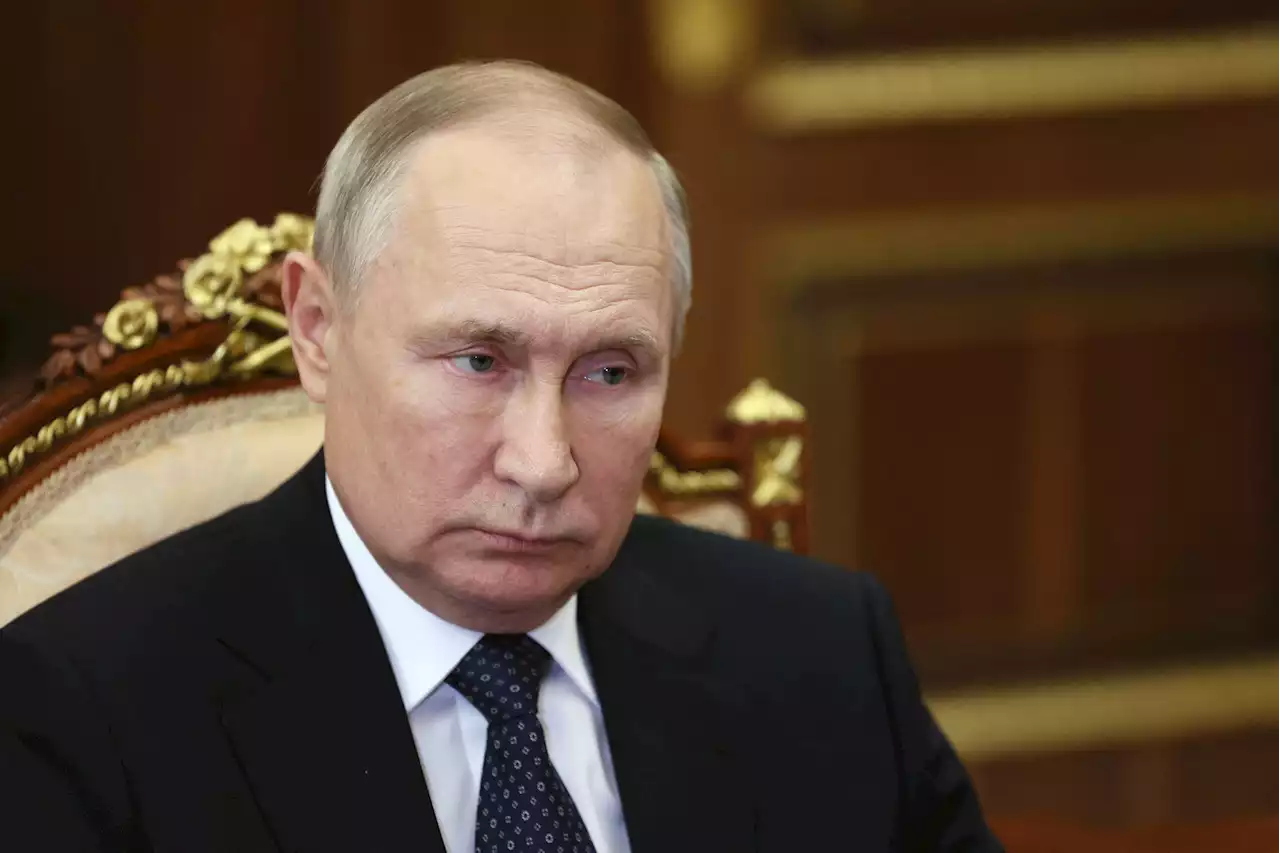 Russian territory officials demand Putin officially end his mobilization