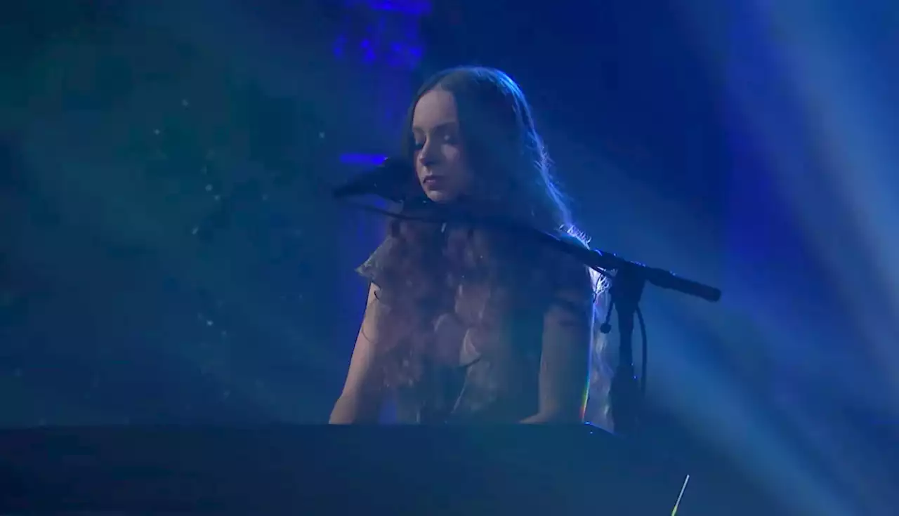 See Holly Humberstone Deliver Entrancing 'Can You Afford to Lose Me?' on 'Colbert'