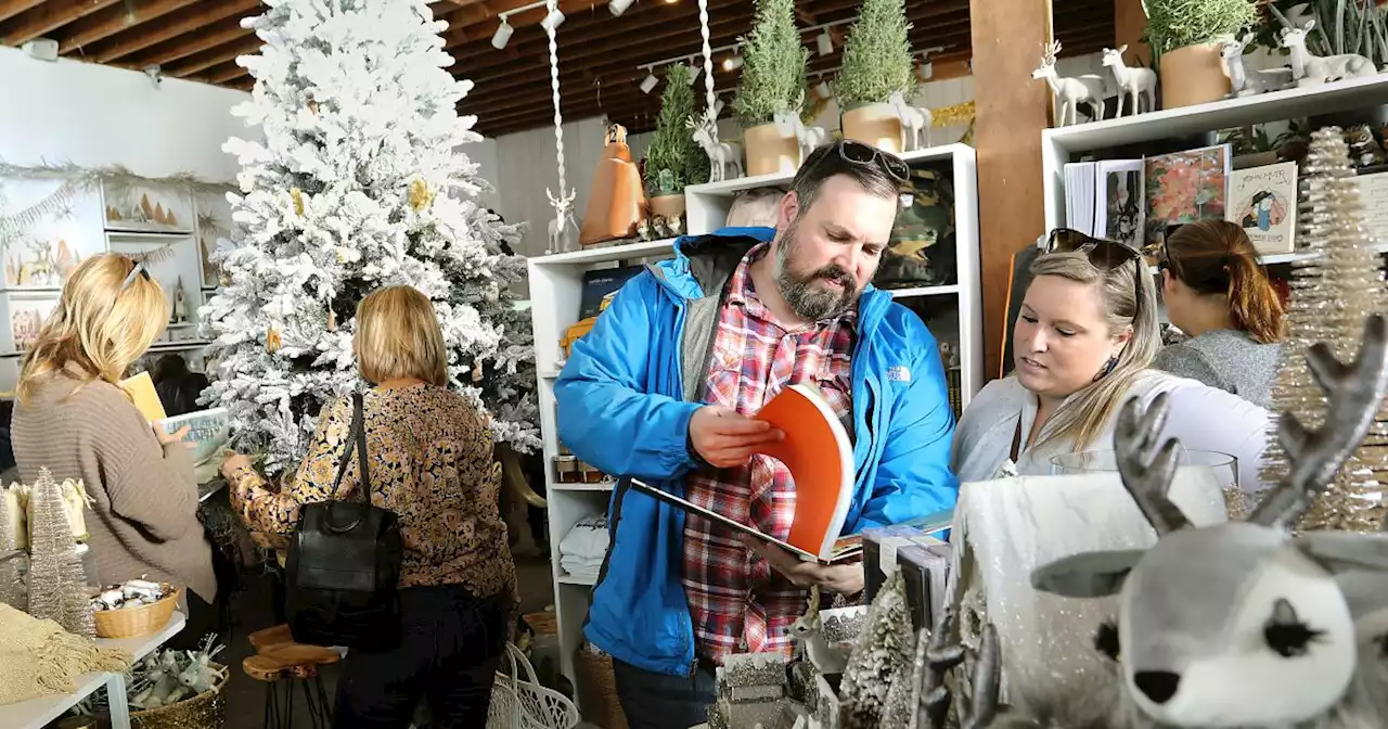 Browse your neighborhood shops on Small Business Saturday