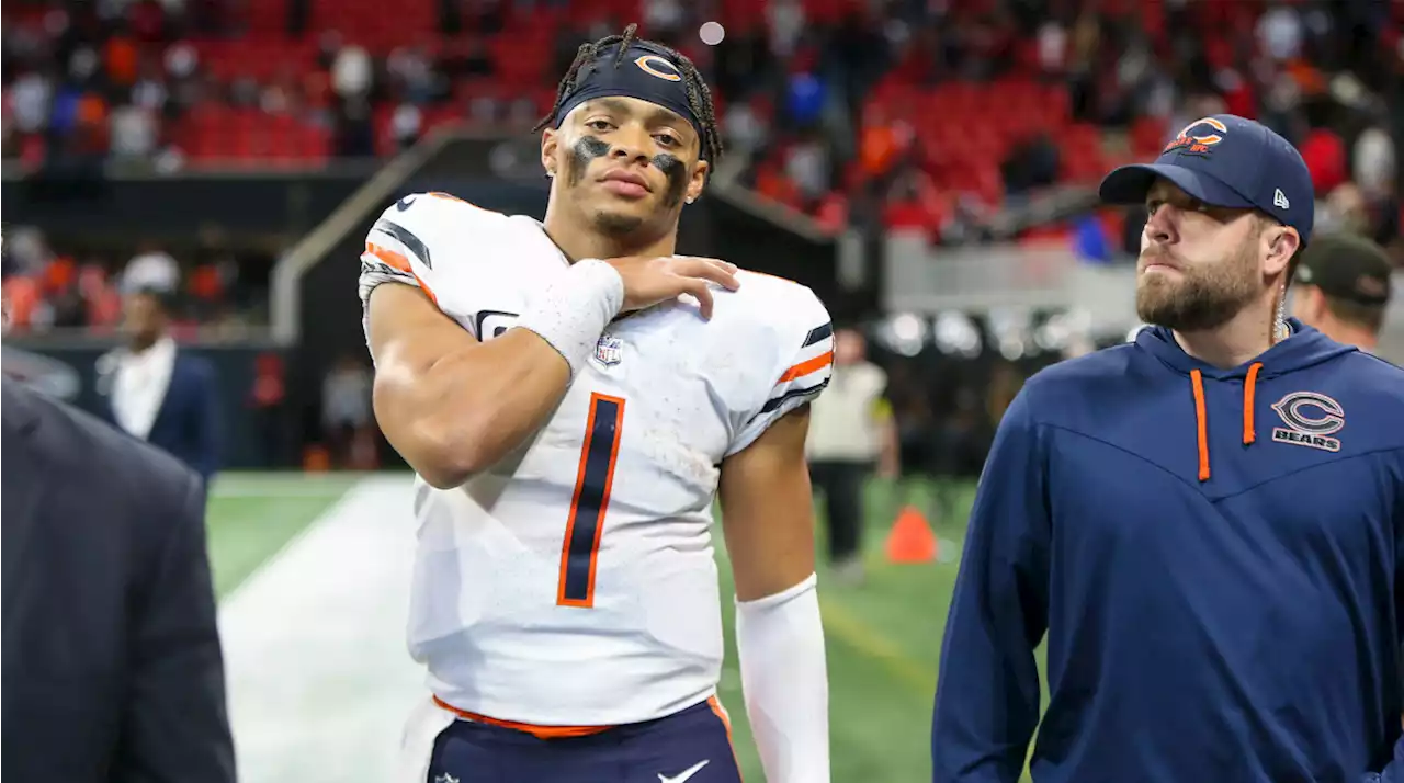 Sources: Justin Fields Apologized to Bears Teammates After Loss to Falcons