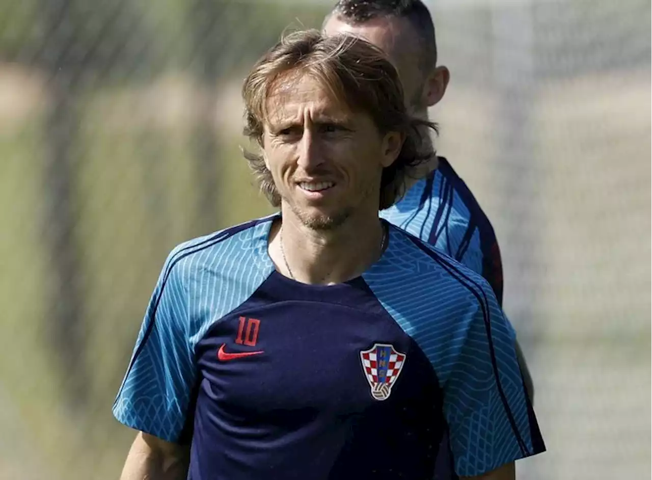 Soccer-Modric plays down talk of another Croatia World Cup hot streak