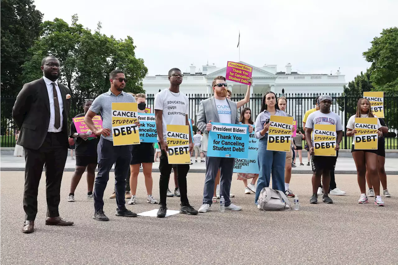 Biden Extends Student Loan Payment Freeze Amid Republican Lawsuits