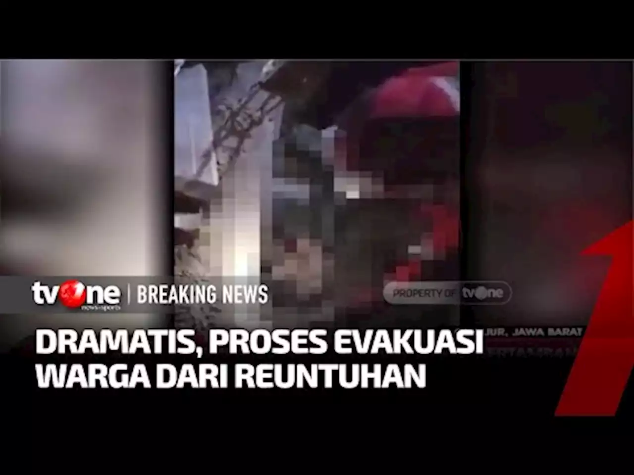 Basarnas Evakuasi Seorang Warga Dari Reruntuhan - tvOne