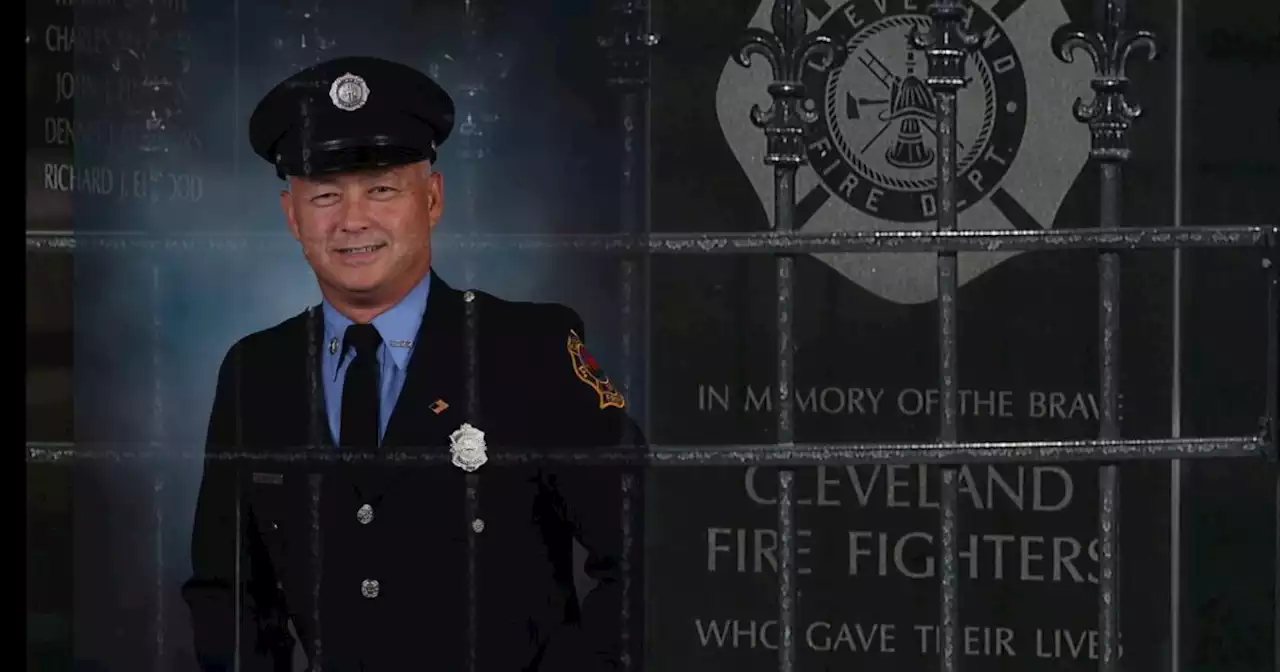 Daughters of Cleveland firefighter killed on the job heartbroken after losing their father