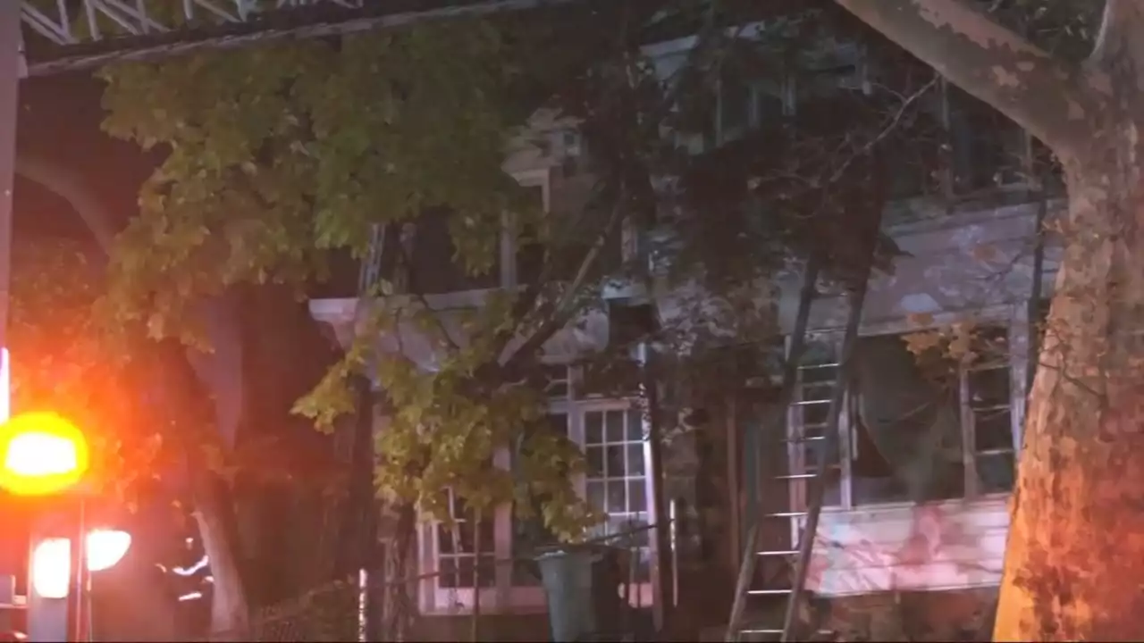 'I went into autopilot:' Neighbor helps rescue man from house fire in West Philadelphia