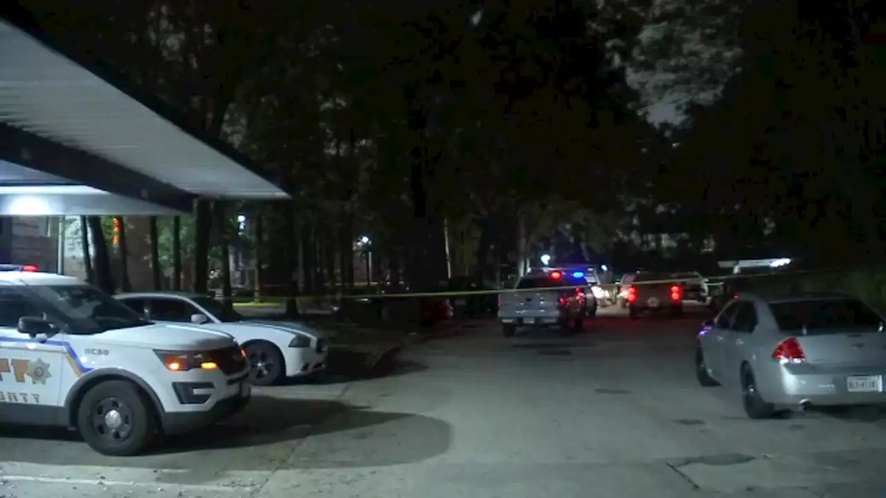 Deputies looking for answers after man found shot to death at north Harris County apartment