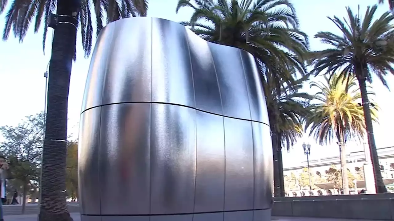 New public toilets debut in San Francisco with a futuristic modern look