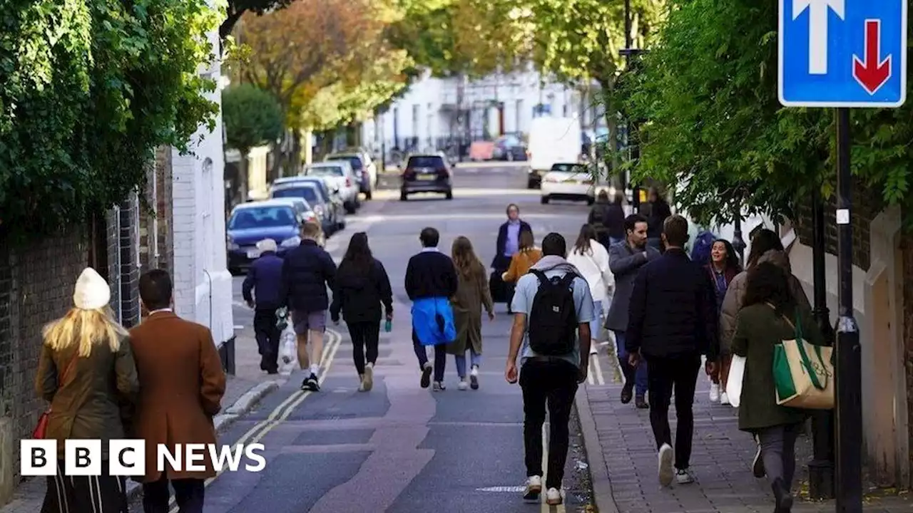 London LTNs: Pollution and traffic down in surrounding areas, research shows