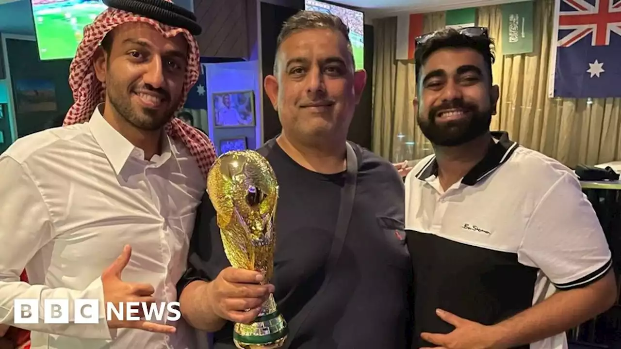 Wolves fans lunch with Qatari millionaire in Doha