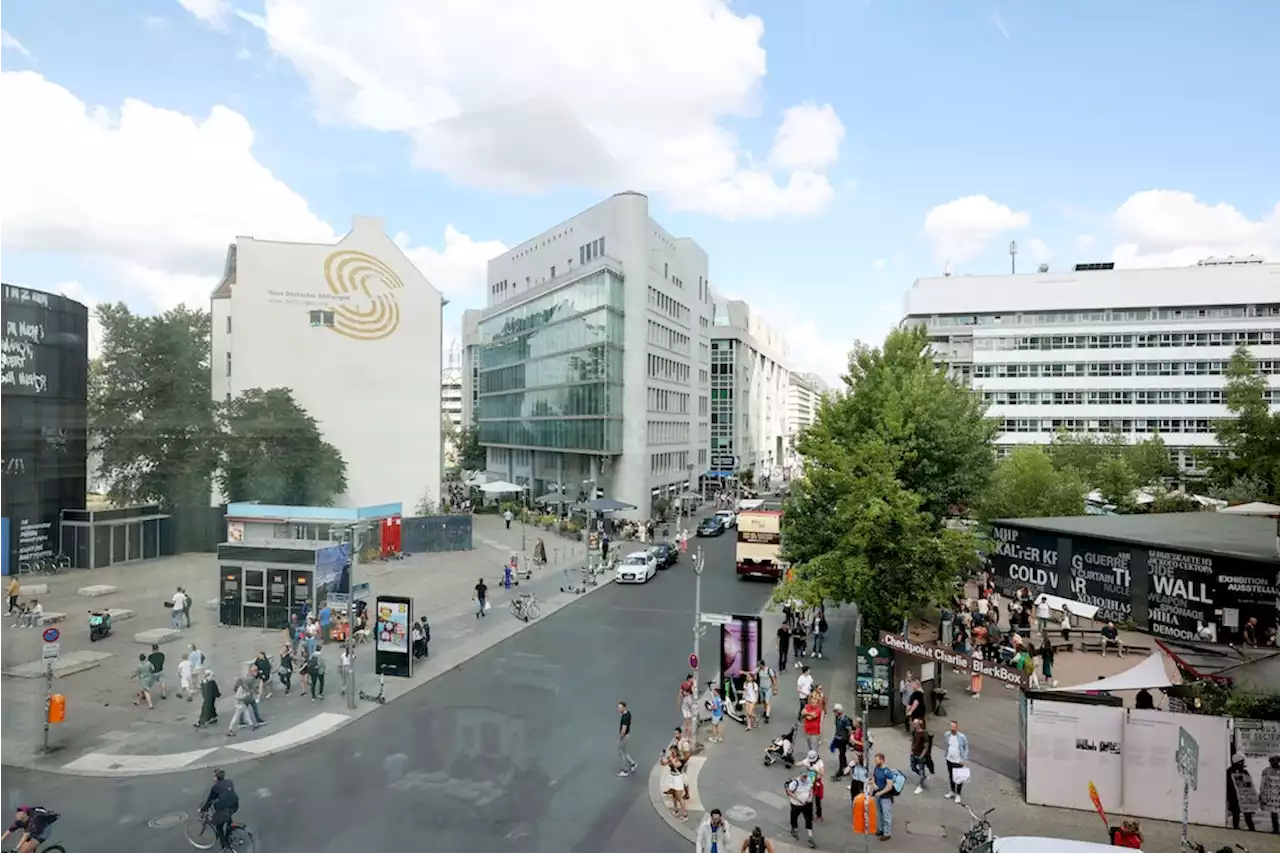 Wichtige Flächen am Checkpoint Charlie bald wieder in Berliner Besitz