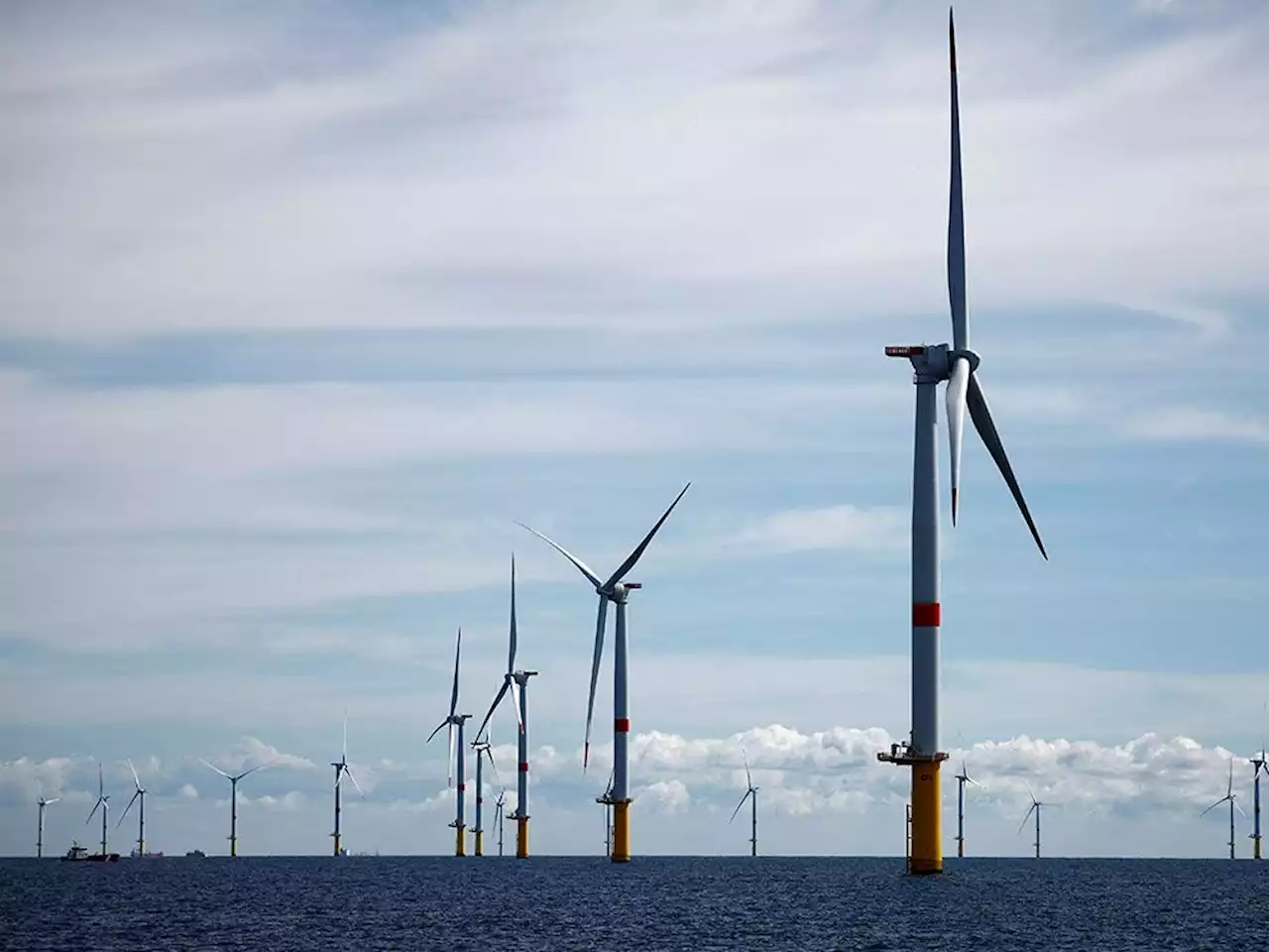 Pipeline giant Enbridge and CPPIB back France's first commercial offshore wind project