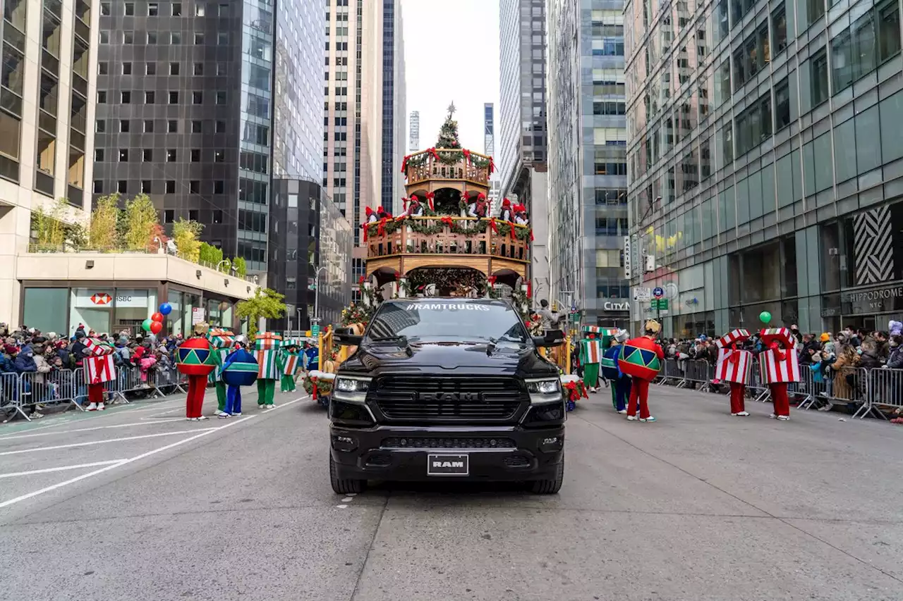 Fun Facts: Driving in the Macy’s Thanksgiving Day Parade