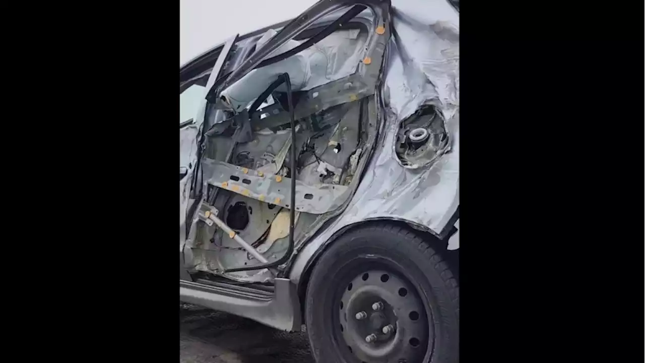 'This could have been deadly': vehicle hit by flying wheel on Toronto highway