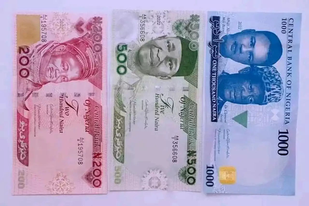 Nigerians react to redesigned naira notes, begin #NairaRedesign challenge