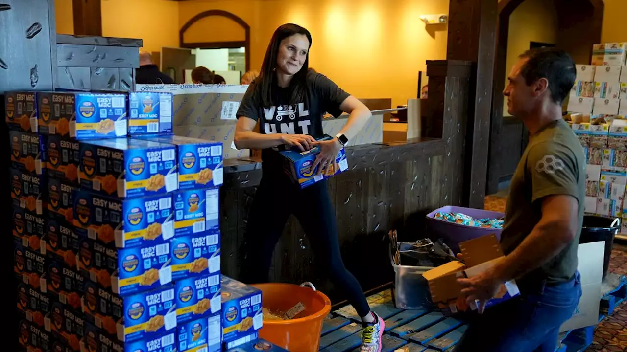 Feed the Kids Columbus provides bags of food for students during extended school breaks