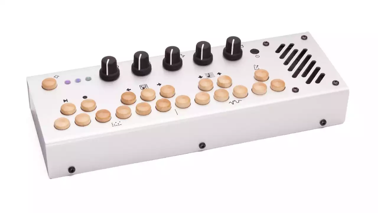 Critter & Guitari’s 201 Music Synthesizer is the long-awaited successor to its Pocket Piano | Engadget