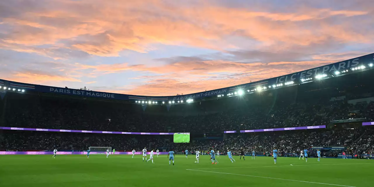 Trop petit, trop cher... Pourquoi les dirigeants du PSG songent à quitter le Parc des Princes