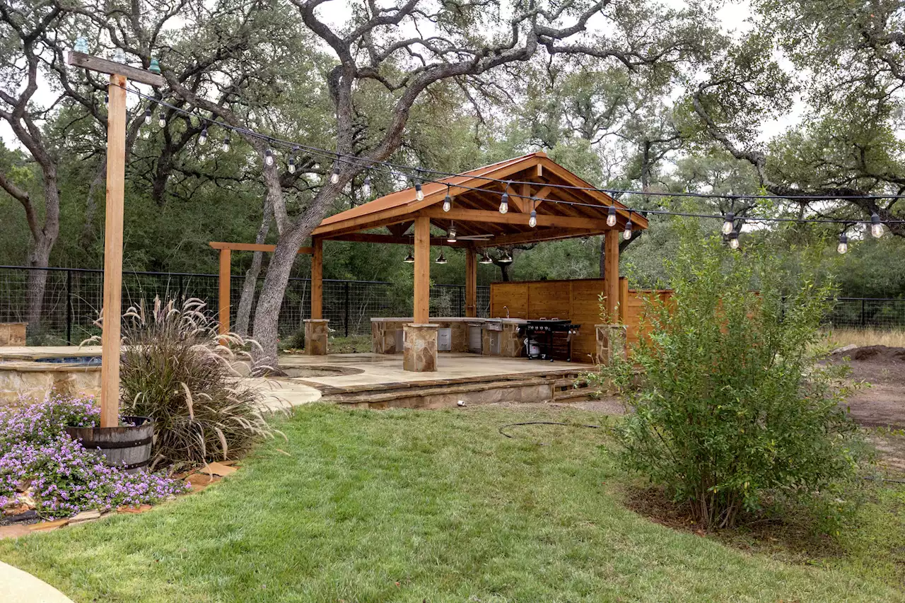 Canyon Lake home's new outdoor kitchen blends in with the backyard