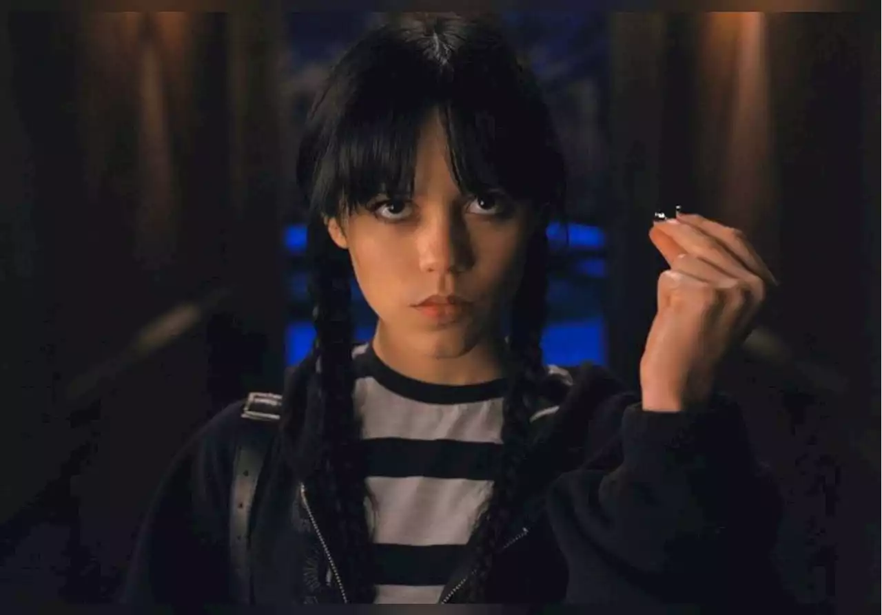 « Mercredi » (Netflix) : qui est Jenna Ortega, l'héroïne de la série signée Tim Burton ?