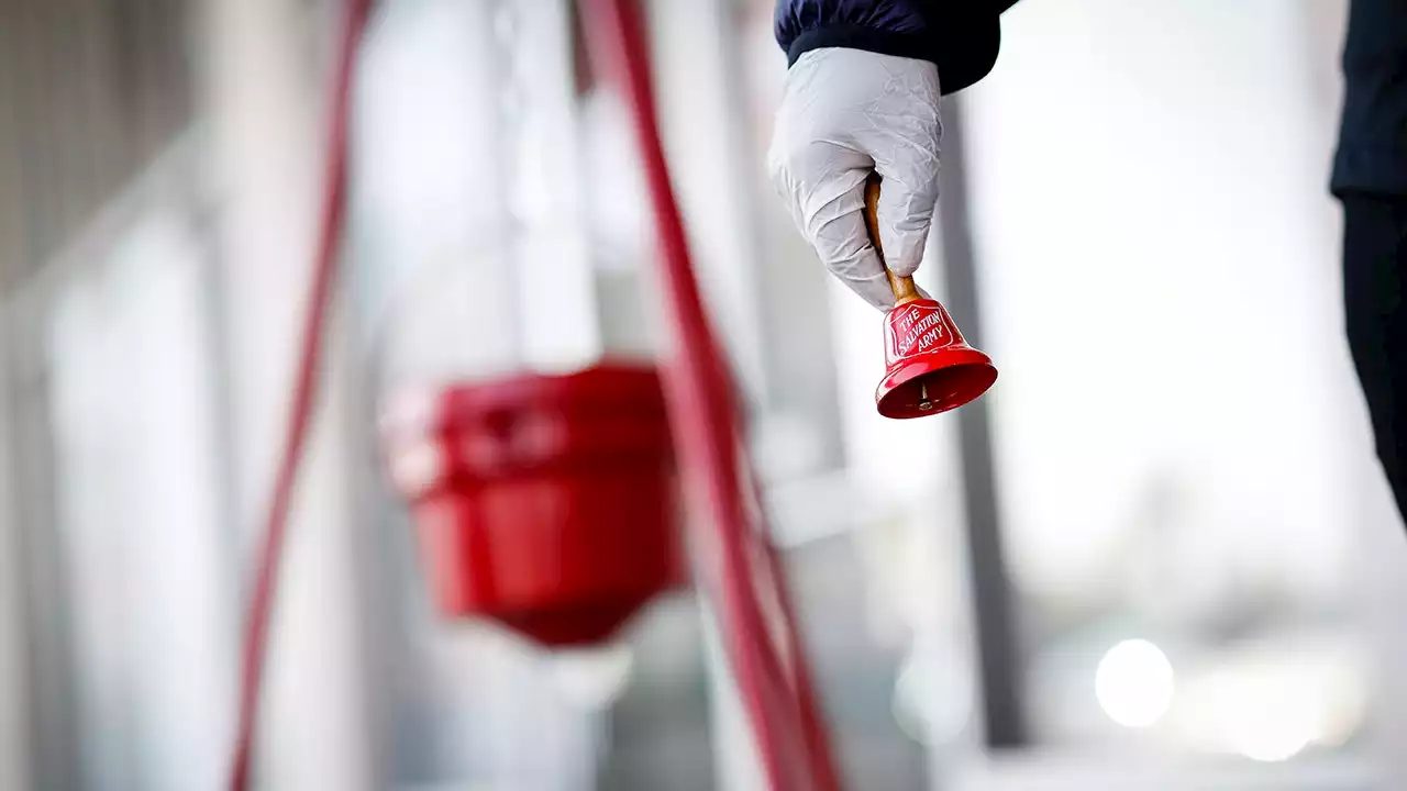 Salvation Army kicks off annual Red Kettle campaign on Thanksgiving