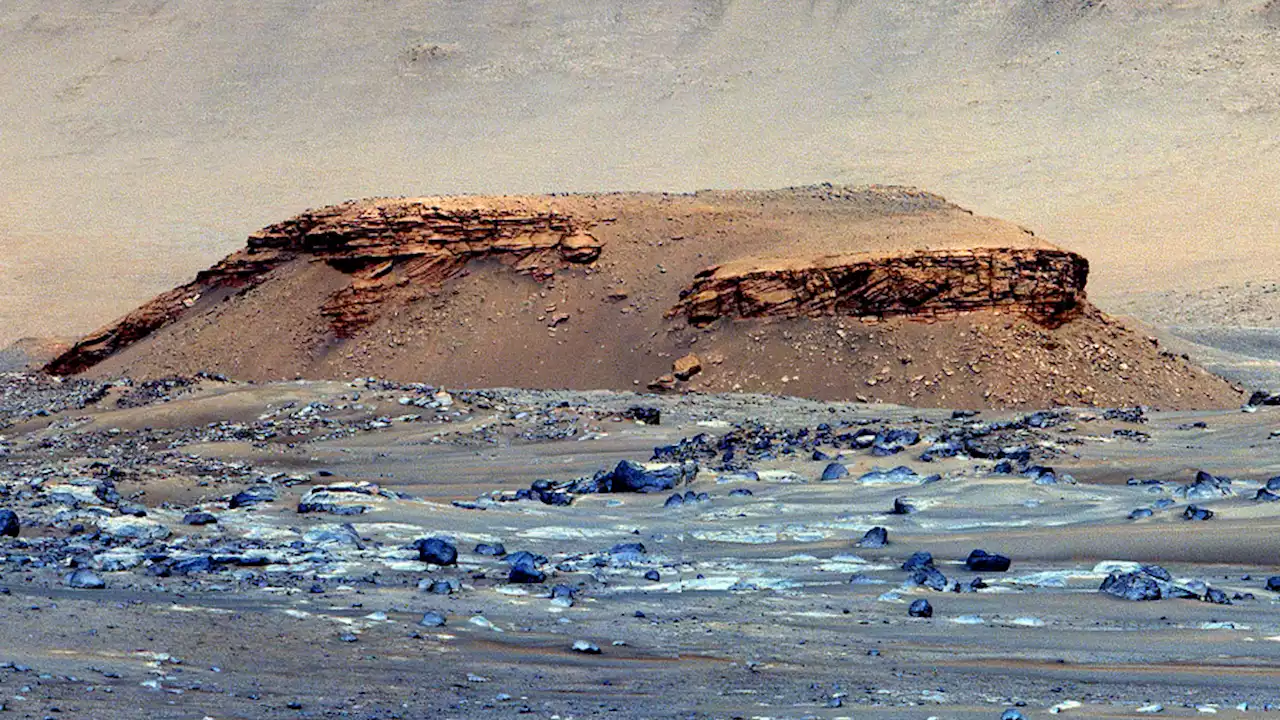 Life on Mars? Scientists confirm that Mars' Jezero Crater was full of organic materials