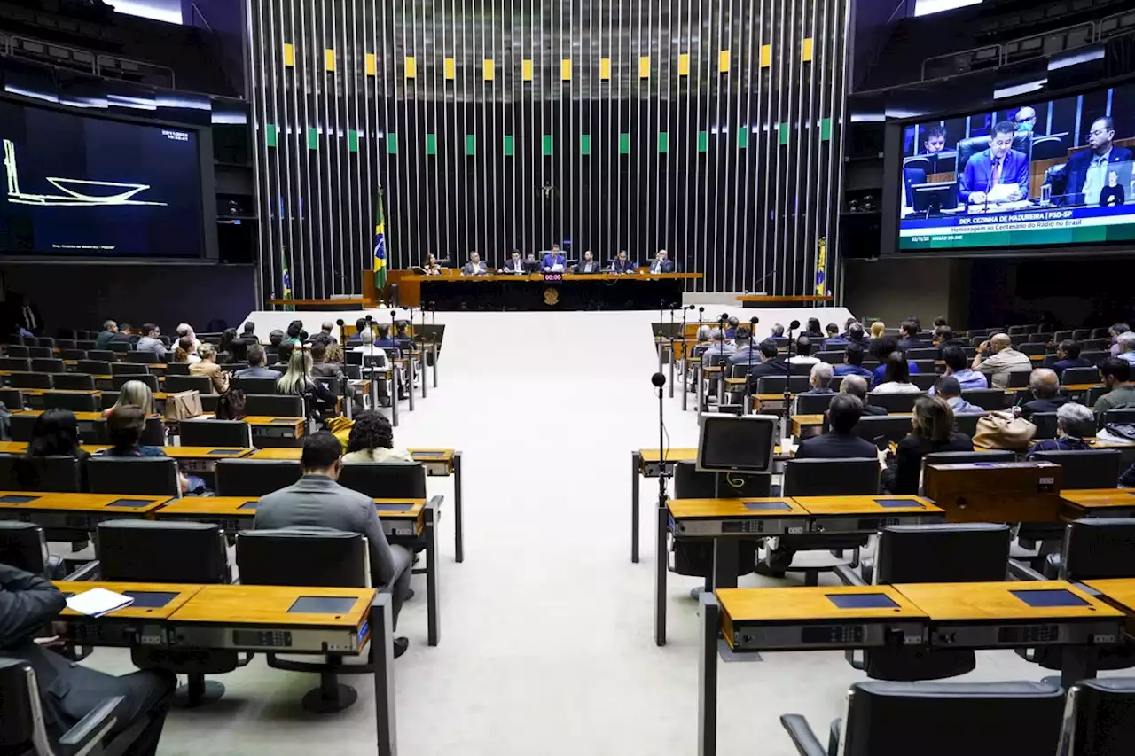 Deputados e senadores cobram ‘contrapartidas’ de Lula por ‘PEC da Transição’