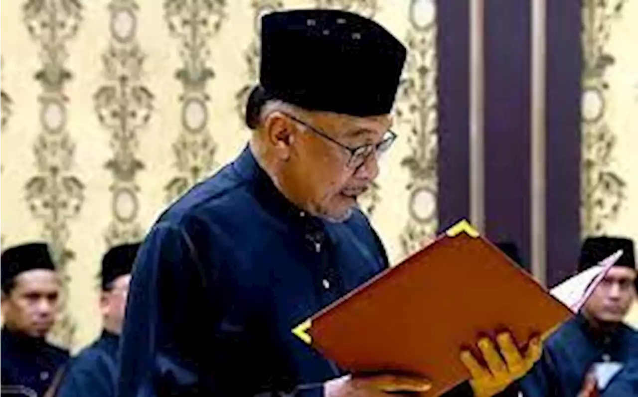 A Long Time Coming: Anwar Ibrahim Has Been Sworn In As Malaysia’s 10th Prime Minister