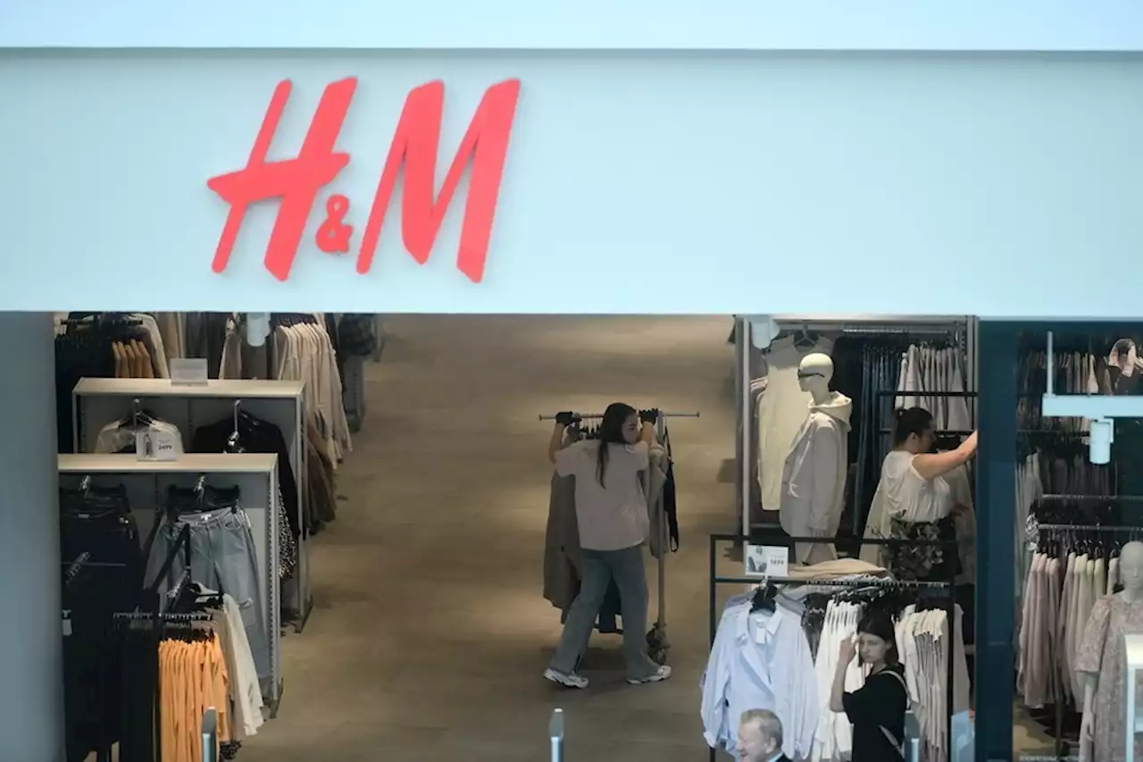 Компания H&M закрыла 80% магазинов в России