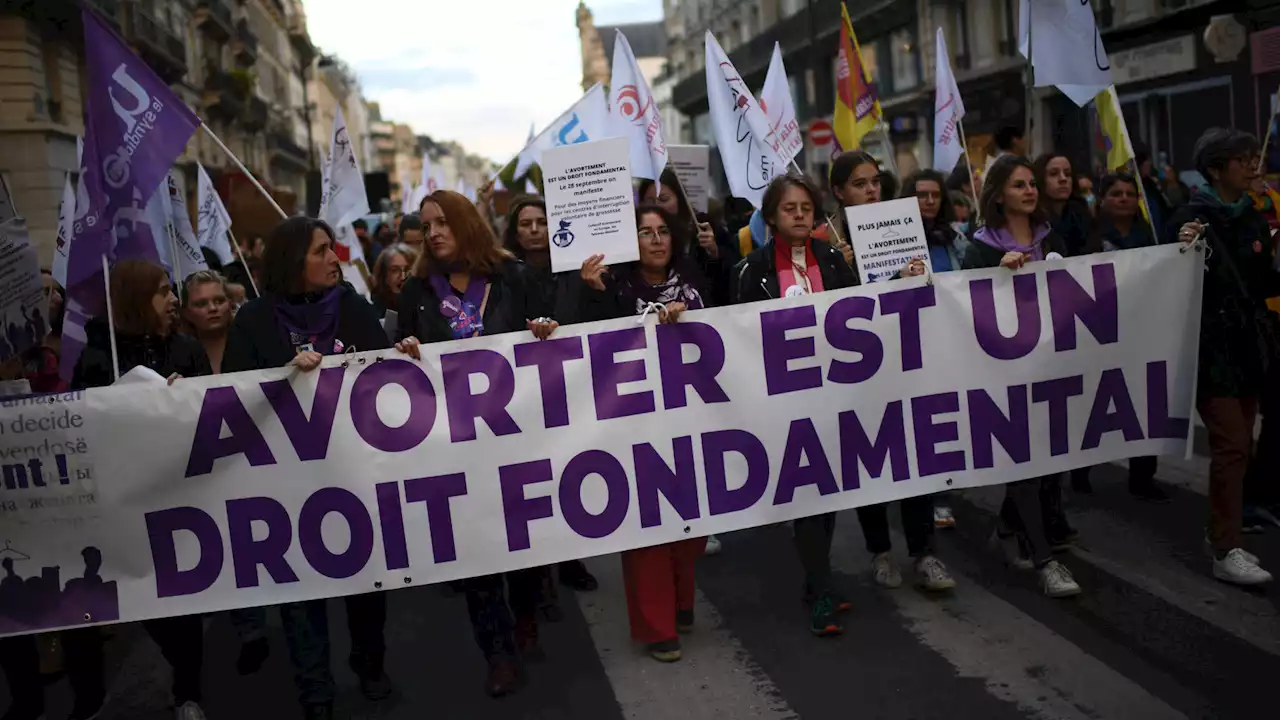 Vote historique à l'Assemblée qui dit oui à l'inscription de l'IVG dans la Constitution