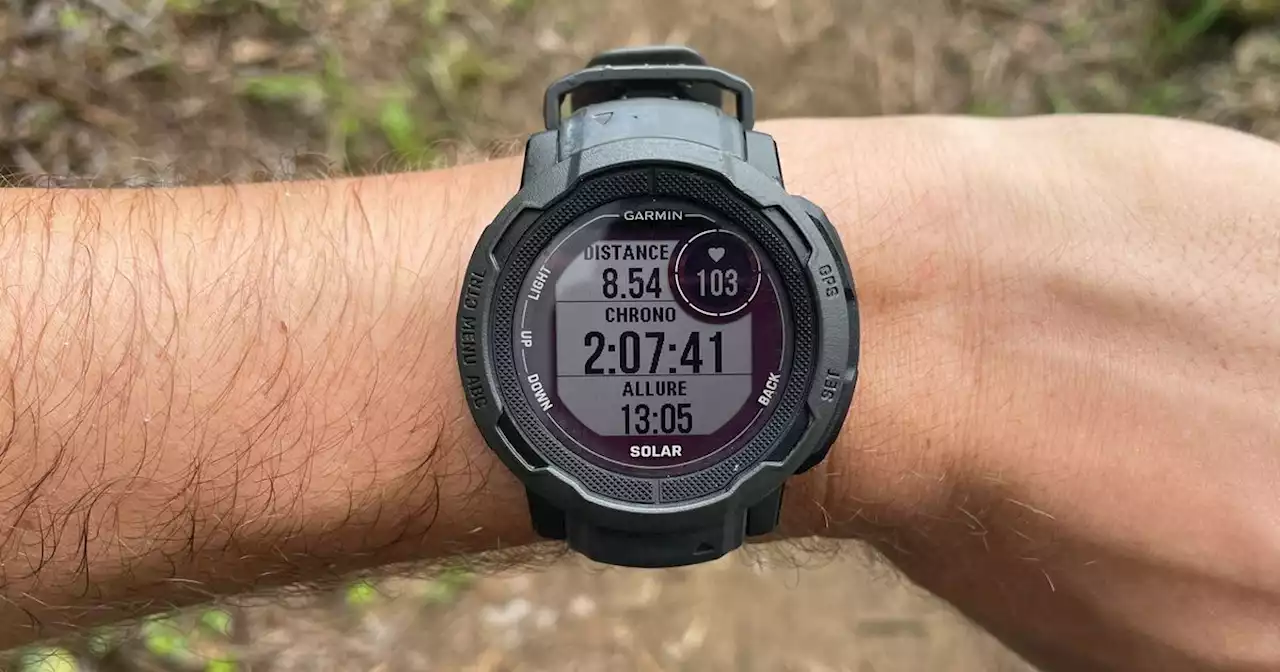 Bon plan – La montre connectée Garmin Instinct 2 Solar '4 étoiles' à 231,89 € (-23%)