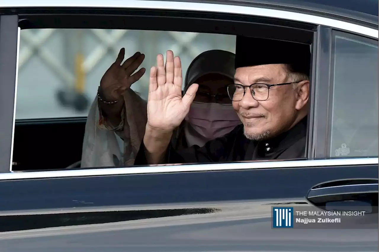 Anwar Ibrahim sampai di Istana Negara | The Malaysian Insight