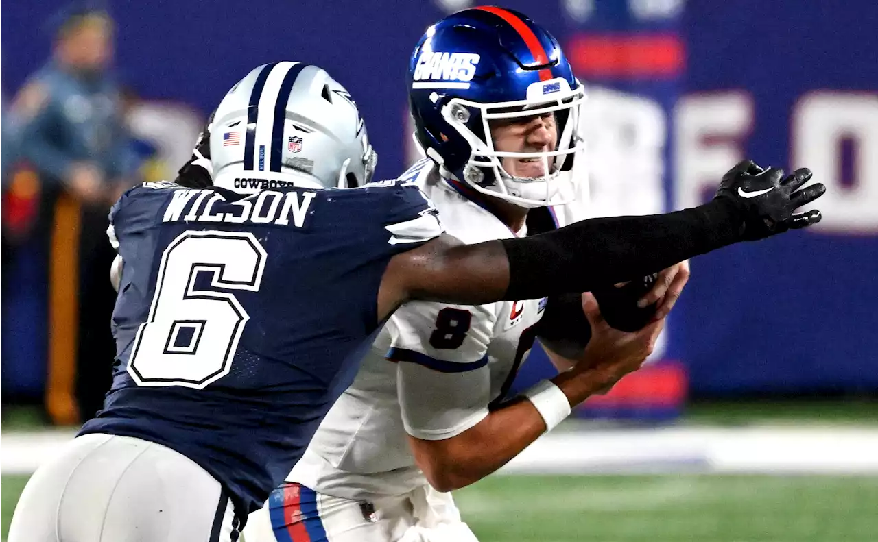 Giants must clear many obstacles to upset Cowboys