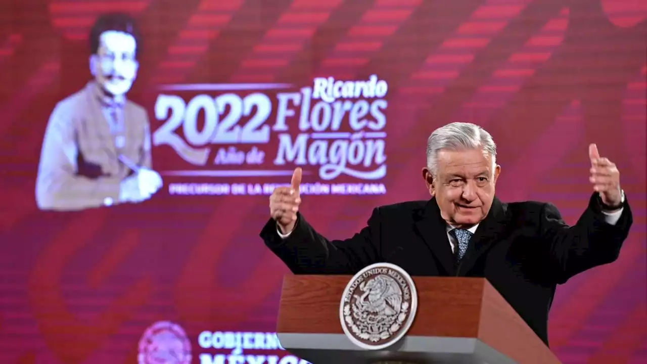 AMLO celebra anuncio del matrimonio de Sheinbaum: 'Felicidades, muchas felicidades'