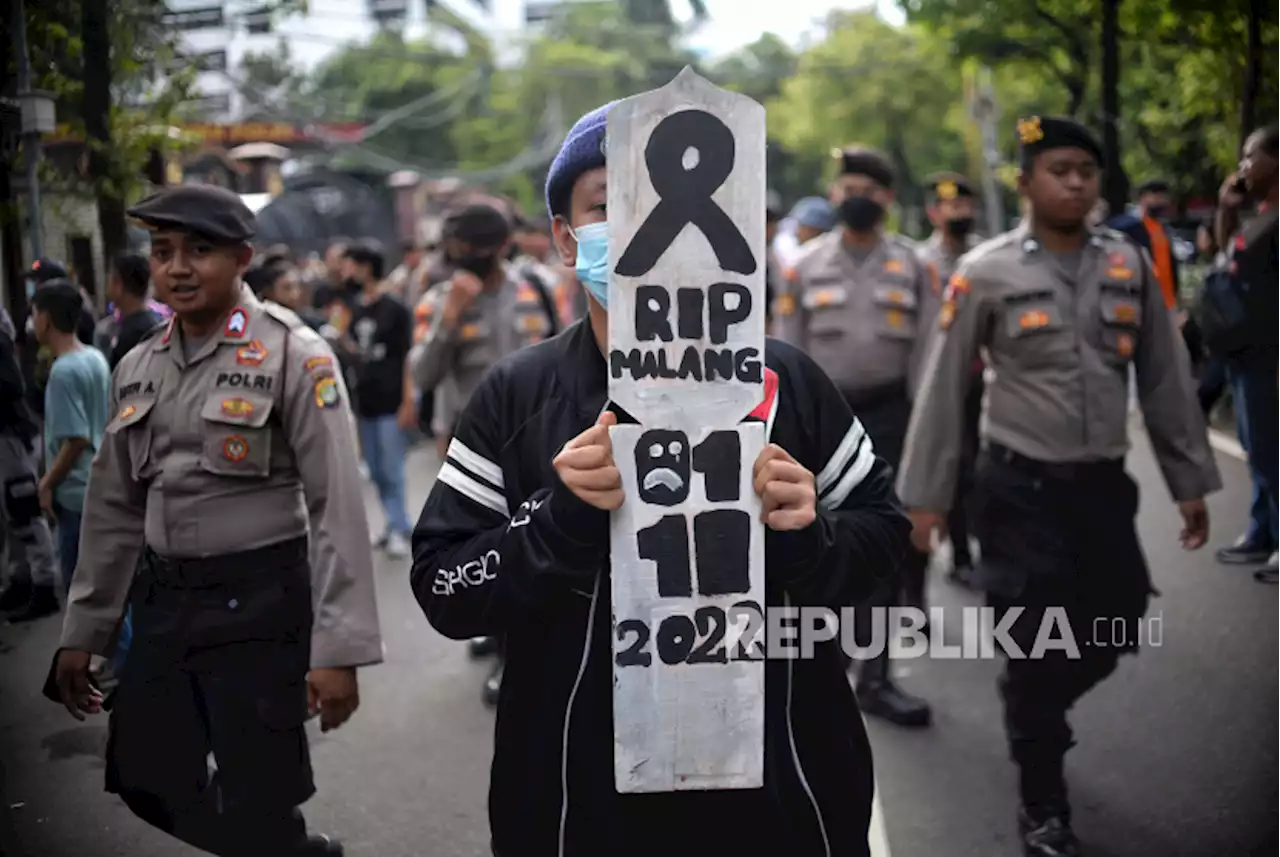 Personel Polres Malang Dapat Pendampingan Soal Tragedi Kanjuruhan |Republika Online