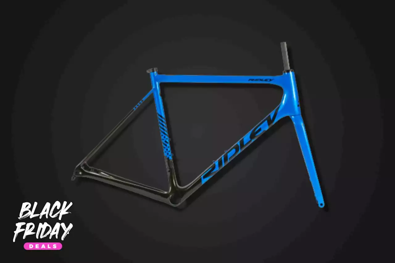 Black Friday - 42% Off Ridley Helium SLX Disc Custom Paint Edition Frameset | Cycling deals from Dealclincher