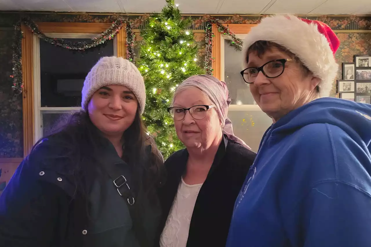 Creating Christmas cheer: P.E.I. family decorates for the holidays while grandmother gets cancer treatment | SaltWire