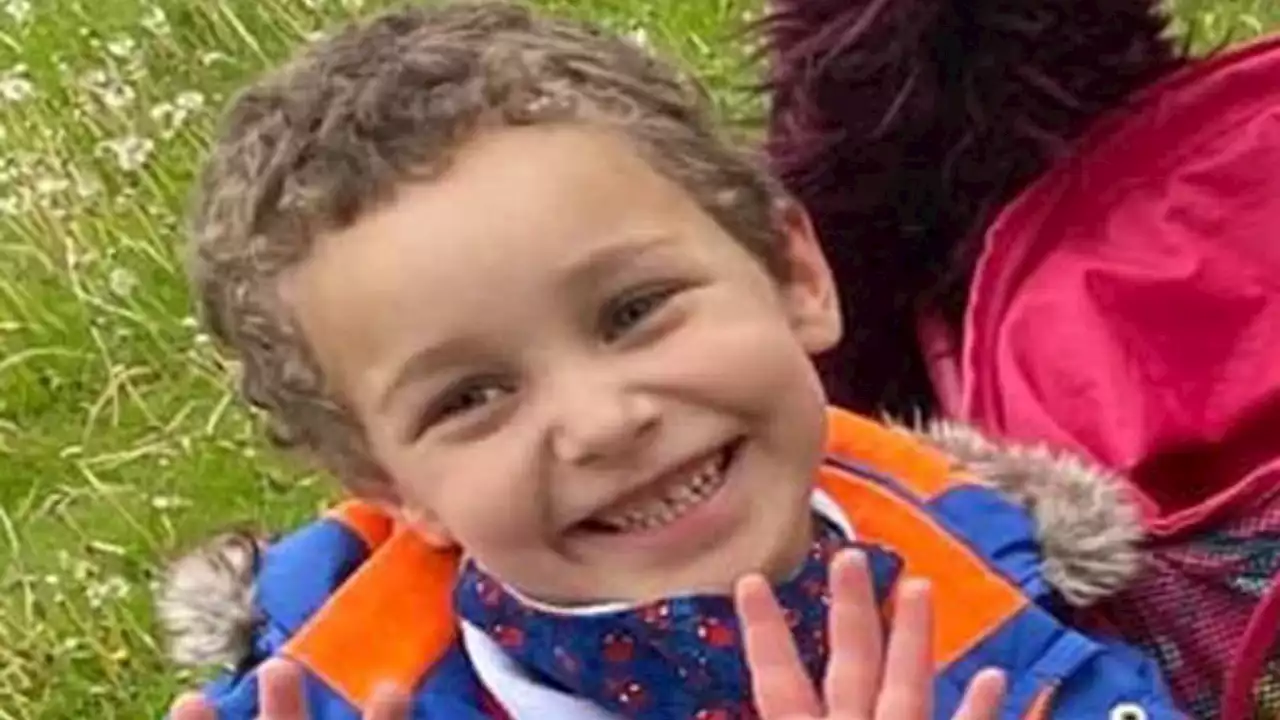 Logan Mwangi: Murdered five-year-old's injuries were not raised by doctors months before his death, report says