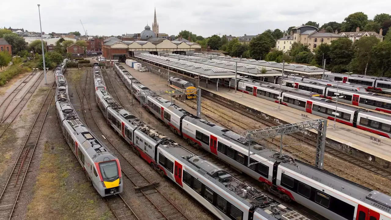 Rail strikes: Government 'not in position to pay inflation pay rises', transport secretary says before RMT union meeting