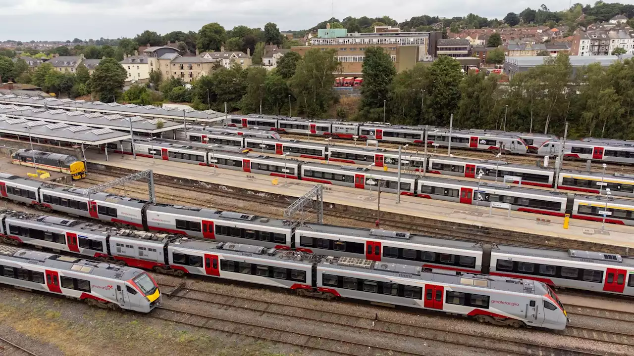 Transport Secretary Mark Harper says 'there is a deal to be done' over rail strikes after 'constructive' meeting with union boss