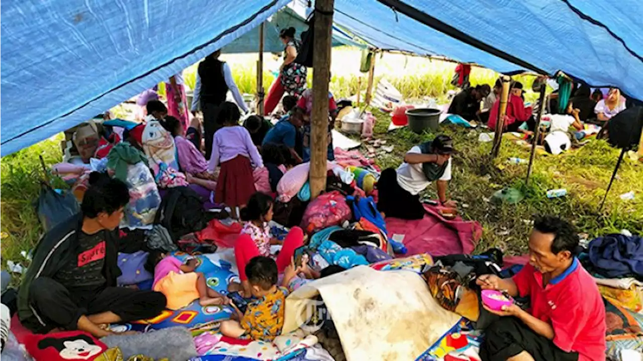 Cerita Korban Gempa Cianjur: Tidur di Tenda Pengungsian Bersama Belasan Jenazah, Bingung Mau Kemana - Tribunnews.com